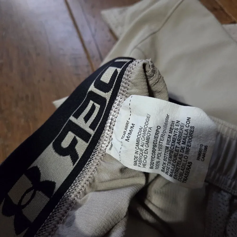 Under Armour UA Vanish Woven Men's Beige Fitted Athletic Shorts 6in M